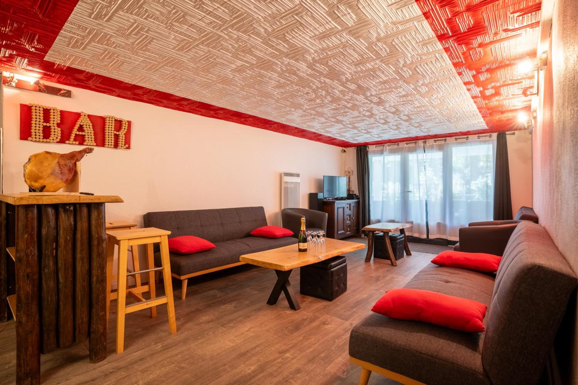 Grand Chalet St-Lary Centre 13 A 15 Pers Сен-Лари-Сулан Экстерьер фото